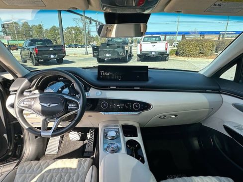 Used 2022 Genesis GV70 3.5T Sport w/ Sport Prestige Package image 3