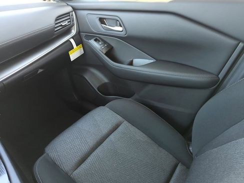 New 2026 Nissan Rogue SV image 23