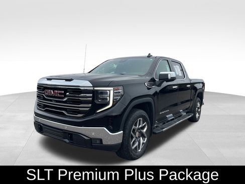 Used 2023 GMC Sierra 1500 SLT w/ SLT Premium Plus Package image 3