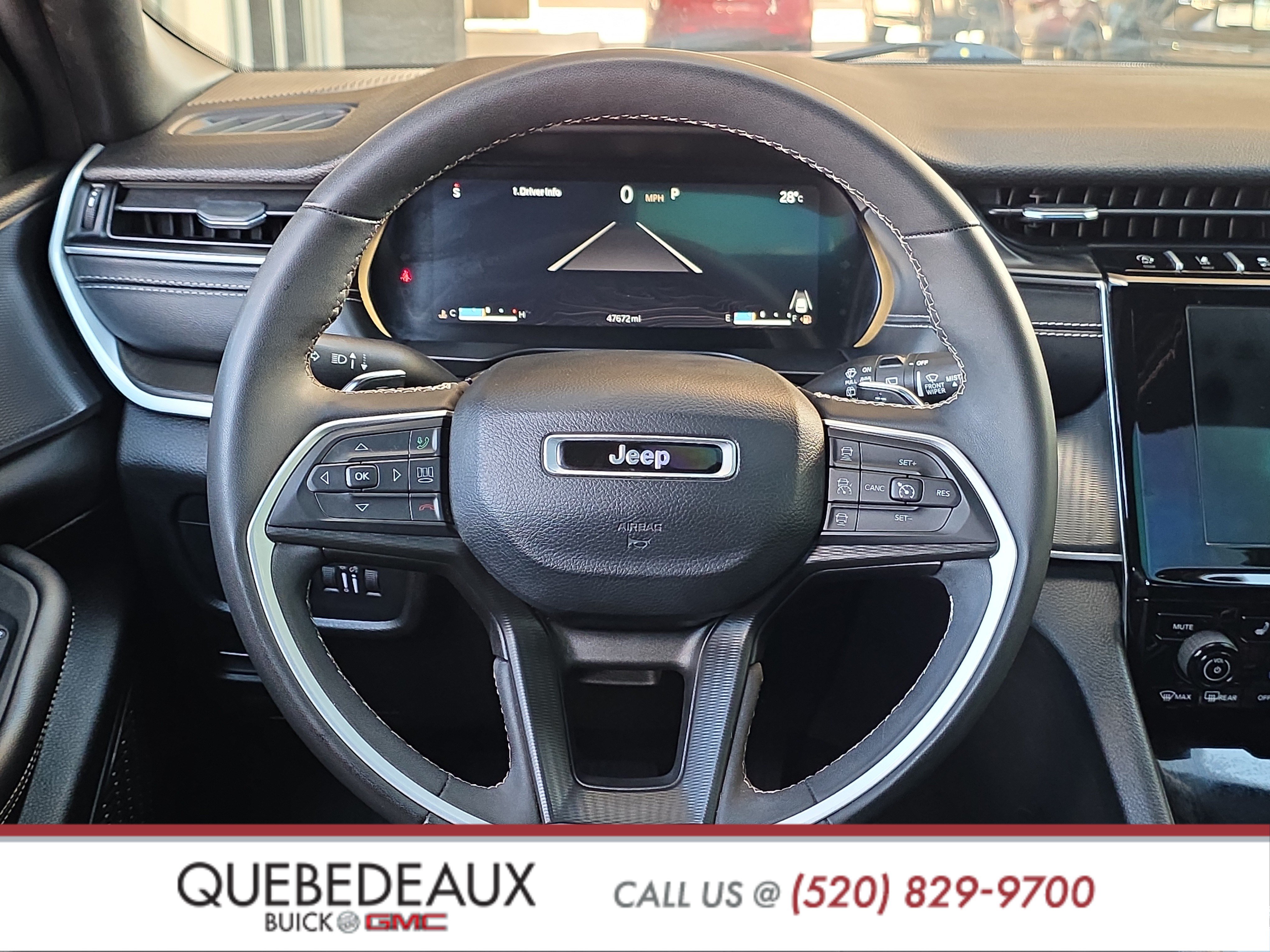 Used 2023 Jeep Grand Cherokee Altitude AWD/4WD image 15