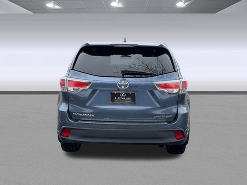 Used 2015 Toyota Highlander Limited Platinum image 10