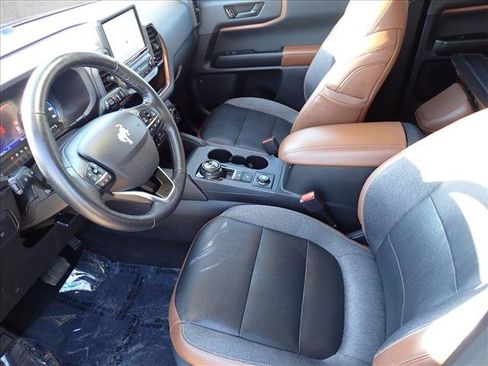 Used 2022 Ford Bronco Sport Outer Banks AWD/4WD image 11