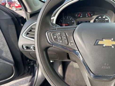 Used 2023 Chevrolet Malibu LT image 12