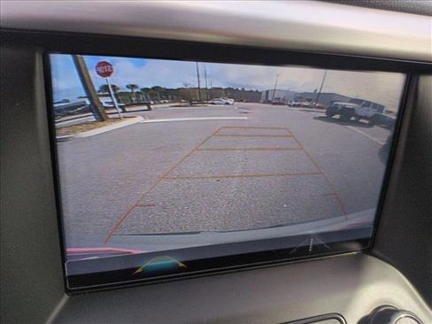 Used 2019 GMC Acadia SLT image 13