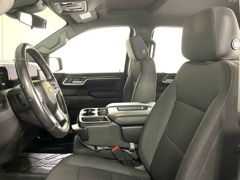 Used 2022 Chevrolet Silverado 1500 LT image 29