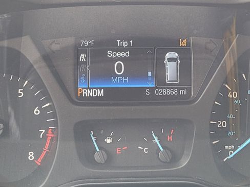 Used 2019 Ford Transit 150 XLT image 12