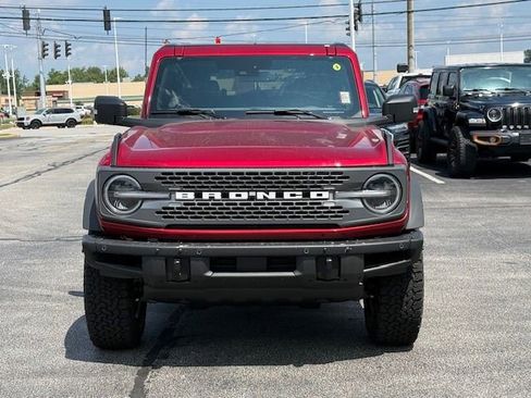 New 2025 Ford Bronco Badlands image 10