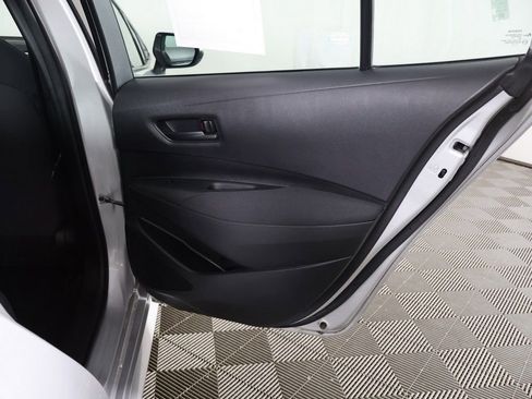 Used 2022 Toyota Corolla LE FWD image 22