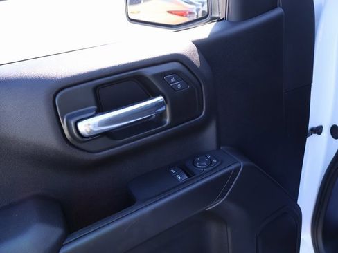 Certified 2024 GMC Sierra 1500 Pro w/ Pro Value Package image 10