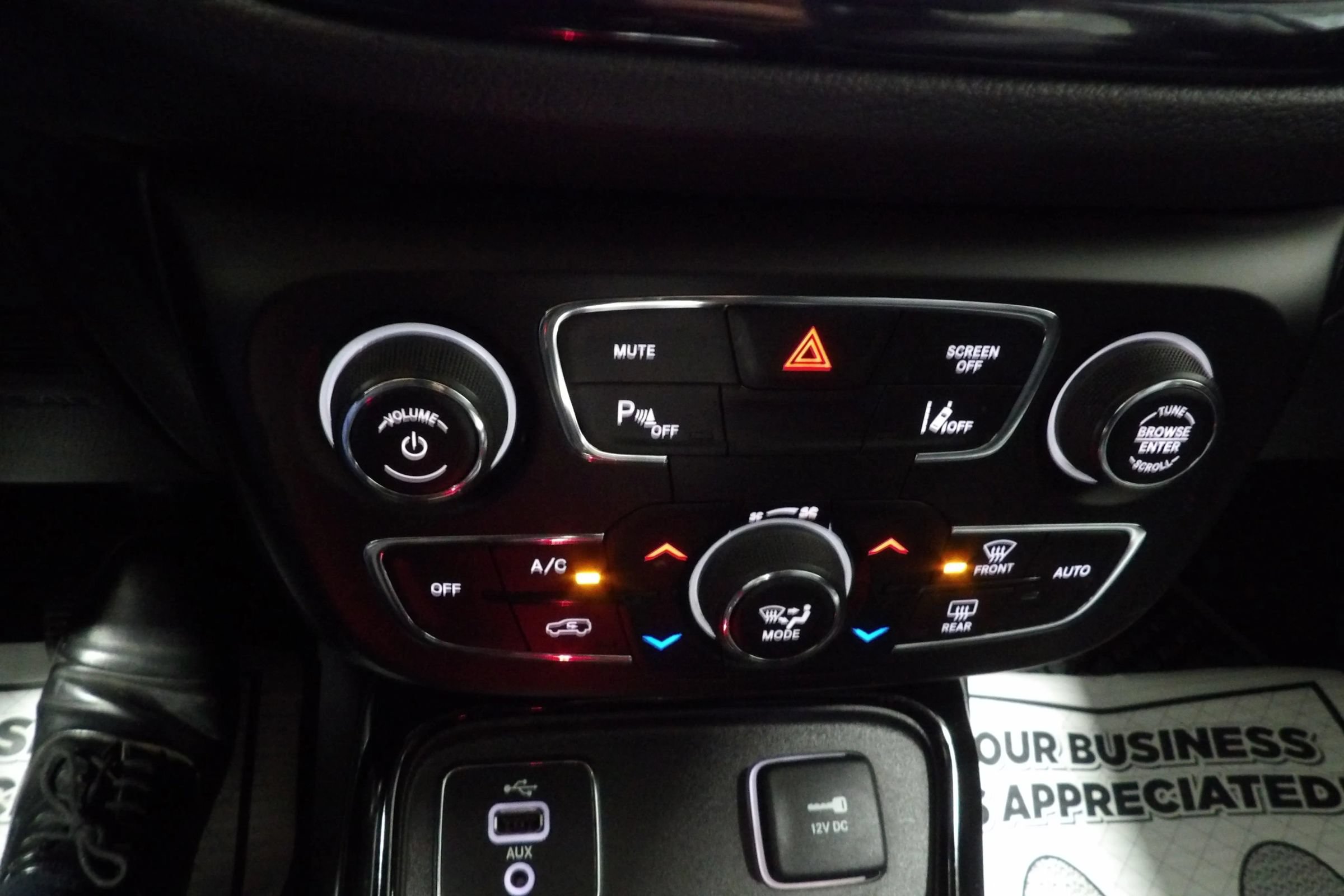 Used 2018 Jeep Compass Limited w/ Navigation Group FWD image 13