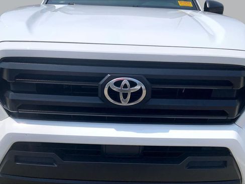 Used 2025 Toyota Tacoma SR RWD image 32