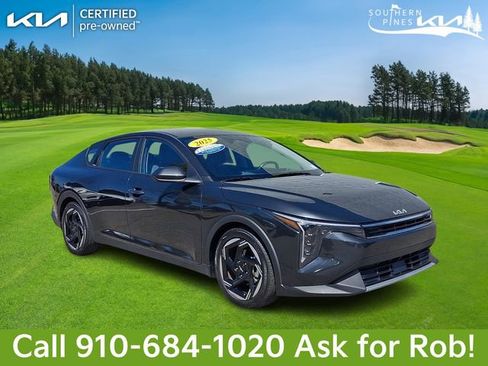 Certified 2025 Kia K4 EX FWD image 1