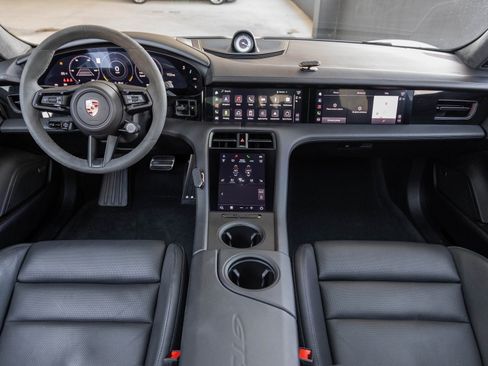 Used 2024 Porsche Taycan GTS image 12