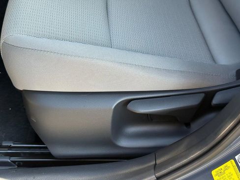 New 2026 Toyota Prius LE image 15