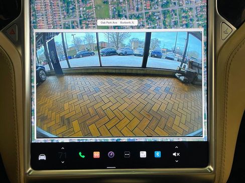 Used 2016 Tesla Model X 90D image 33