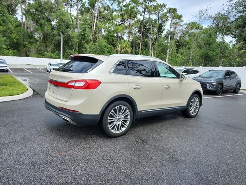 Used 2018 Lincoln MKX Reserve w/ Lincoln MKX Climate Package FWD image 5