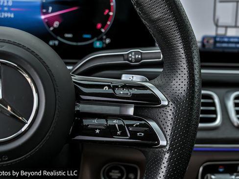 Used 2024 Mercedes-Benz GLS 450 4MATIC w/ AMG Line Exterior image 40