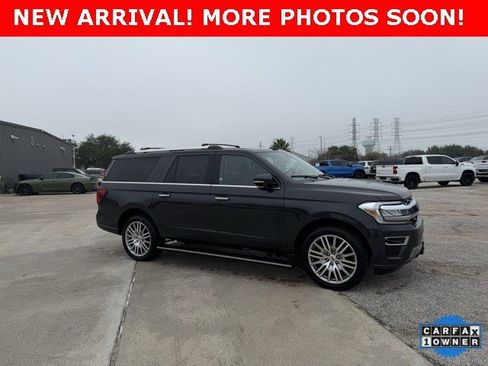 Used 2023 Ford Expedition Max Limited image 2