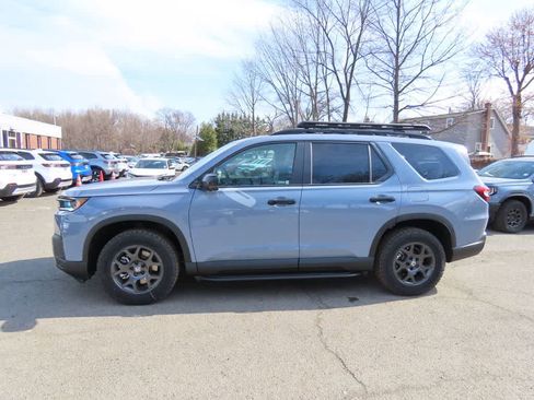 New 2026 Honda Pilot TrailSport image 3