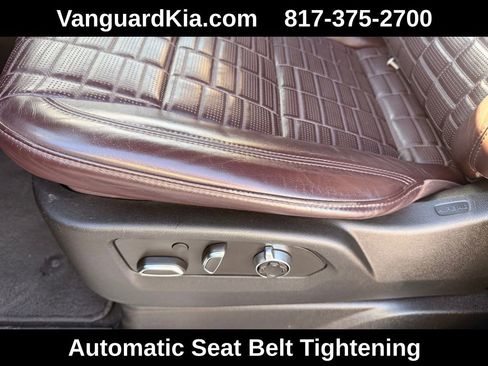 Used 2021 Cadillac Escalade Sport Platinum image 15