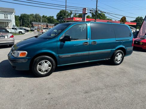 Used 2002 Chevrolet Venture LS FWD image 6