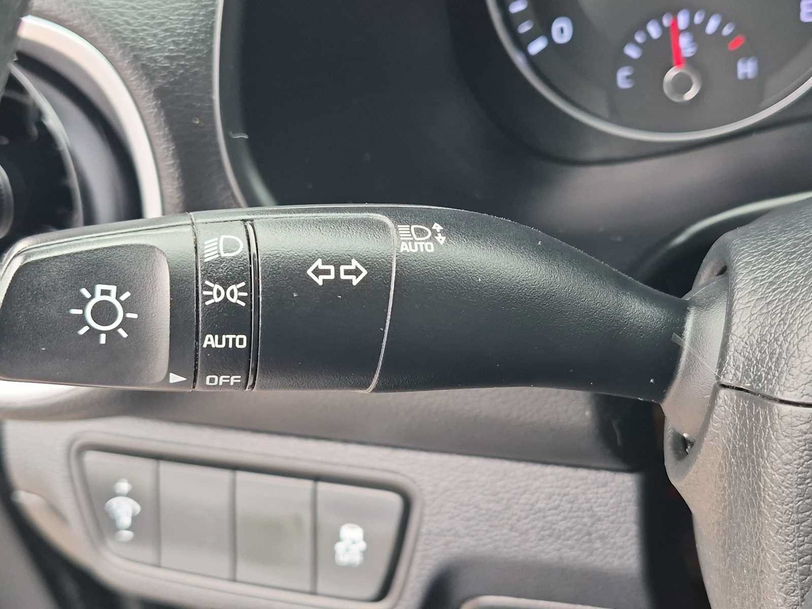 Used 2022 Kia Forte LXS FWD image 26