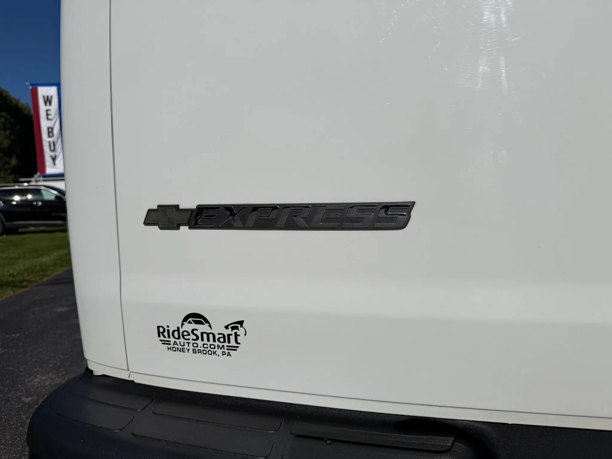 Used 2023 Chevrolet Express 2500 Extended w/ Driver Convenience Package RWD image 29