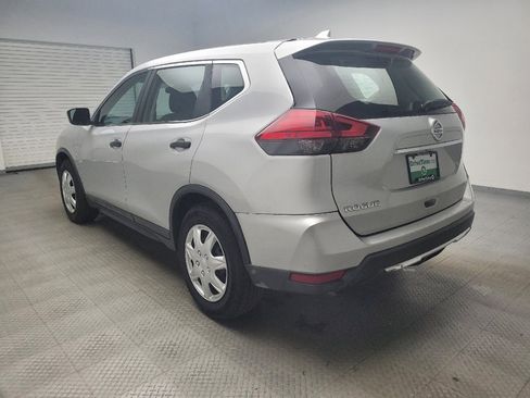 Used 2017 Nissan Rogue S FWD image 5