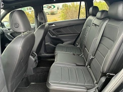 Used 2024 Volkswagen Tiguan SEL R-Line AWD/4WD image 19
