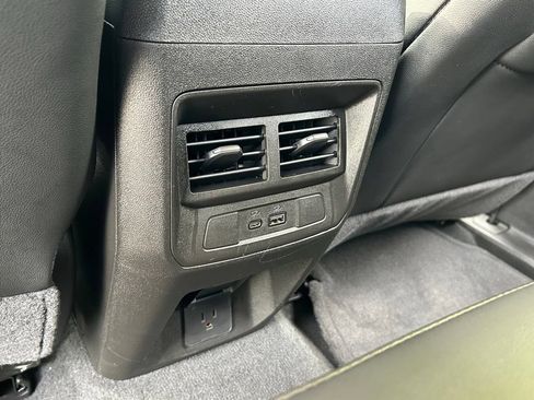 Used 2025 Chevrolet Colorado LT w/ LT Convenience Package AWD/4WD image 44