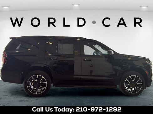 Used 2021 Chevrolet Tahoe RST w/ Luxury Package RWD image 3