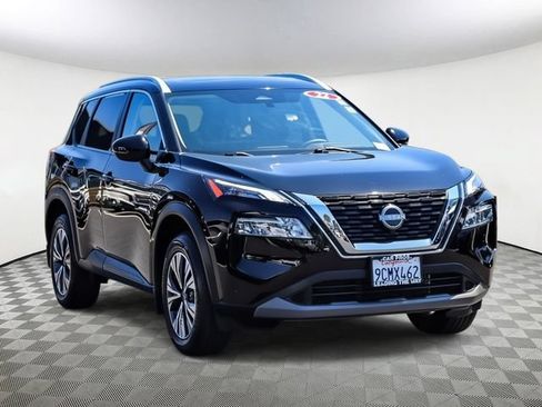 Used 2022 Nissan Rogue SV w/ SV Premium Package AWD/4WD image 5