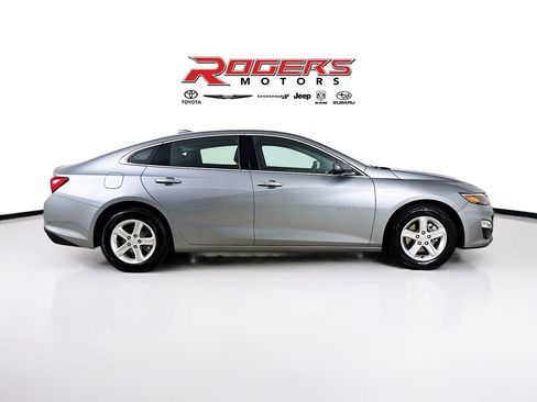 Used 2024 Chevrolet Malibu LT image 8