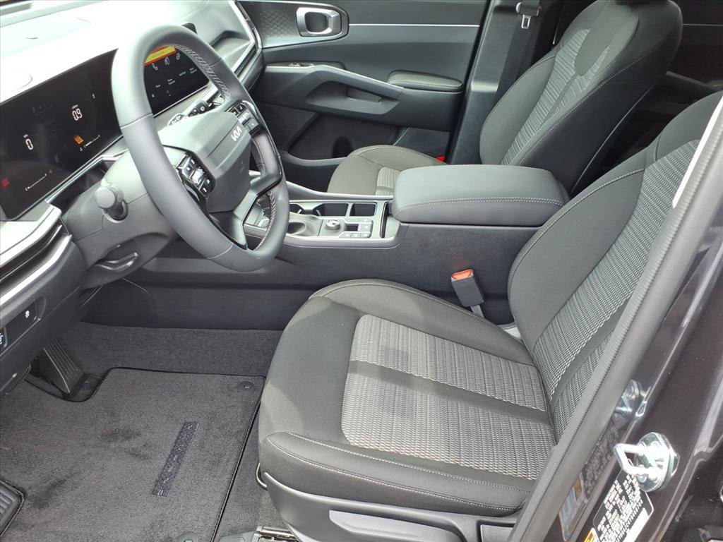 New 2026 Kia Sorento LX FWD image 10