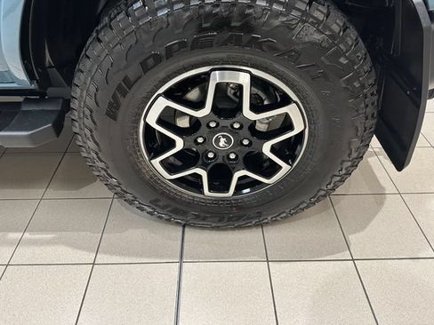Used 2023 Ford Bronco Outer Banks AWD/4WD image 28