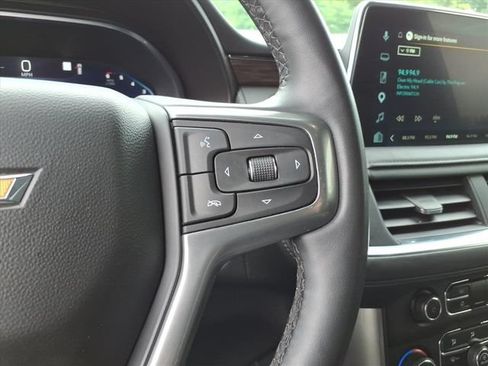 Used 2023 Chevrolet Tahoe LT w/ Luxury Package AWD/4WD image 21