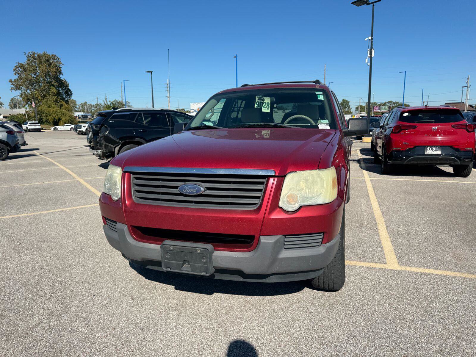 Used 2006 Ford Explorer XLS RWD image 3