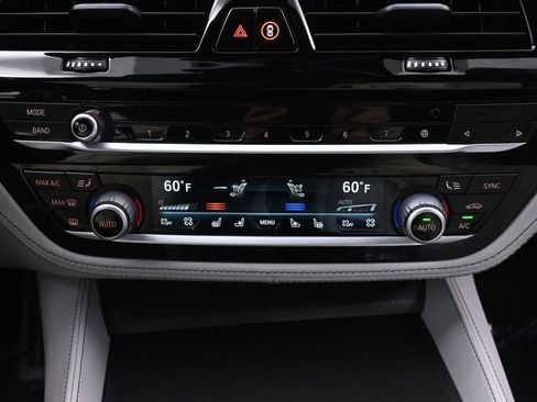 Used 2022 BMW M5 w/ Competition Package image 49