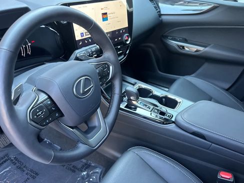 Used 2025 Lexus NX 350 AWD w/ Cold Area Package image 11
