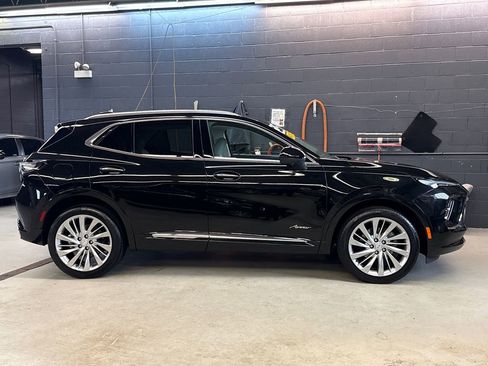 Certified 2025 Buick Envision Avenir AWD/4WD image 10
