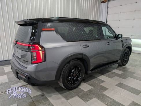 Used 2025 Nissan Armada PRO-4X w/ Pro-4X Premium Package image 4