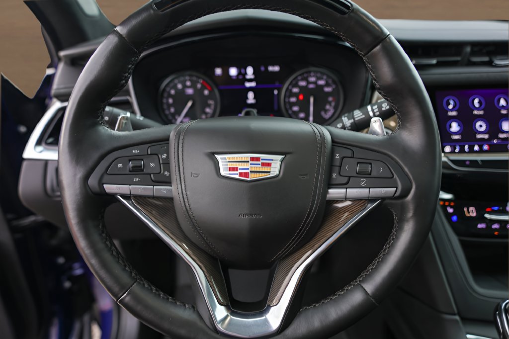 Certified 2024 Cadillac XT6 Sport w/ Platinum Package AWD/4WD image 12