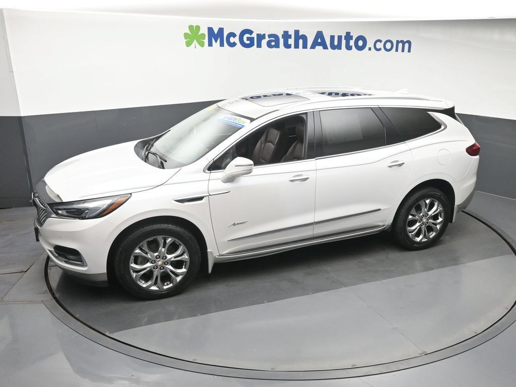 Used 2018 Buick Enclave Avenir w/ Avenir Technology Package AWD/4WD image 27