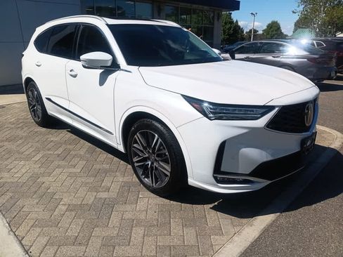 Used 2025 Acura MDX SH-AWD w/ Advance Package image 8
