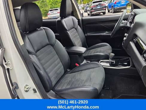 Used 2020 Mitsubishi Outlander SE FWD image 18