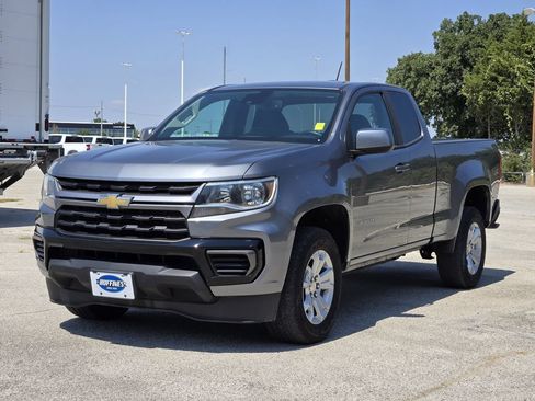 Used 2022 Chevrolet Colorado LT w/ Fleet Safety Package RWD image 3