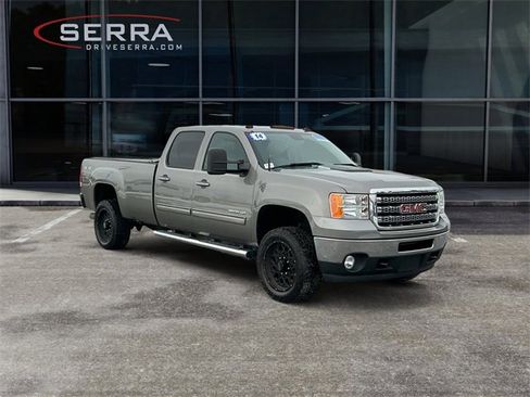 Used 2014 GMC Sierra 3500 SLT w/ SLT Convenience Package image 7