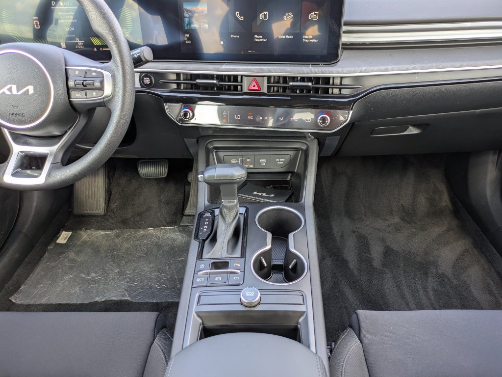 New 2026 Kia K5 LXS FWD image 17
