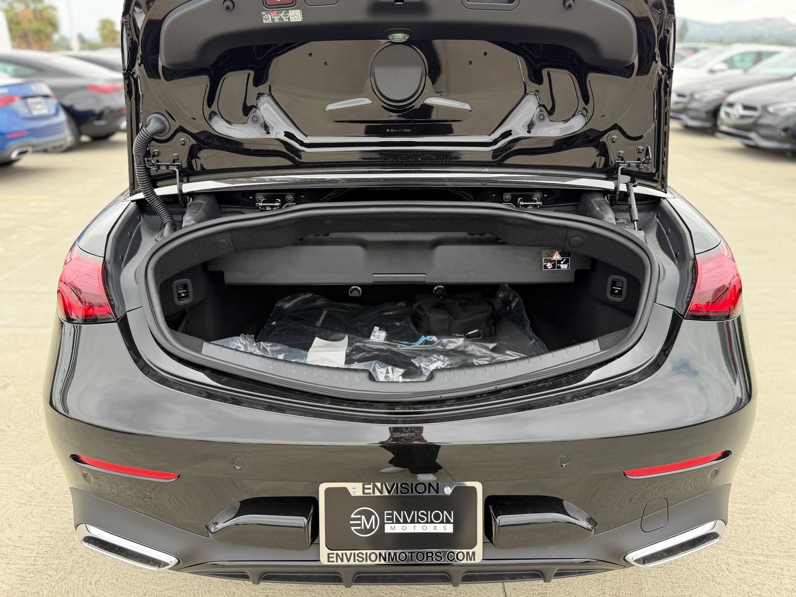 New 2026 Mercedes-Benz CLE 450 4MATIC Cabriolet image 13