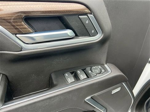 Used 2022 Chevrolet Silverado 1500 RST w/ Redline Edition image 24